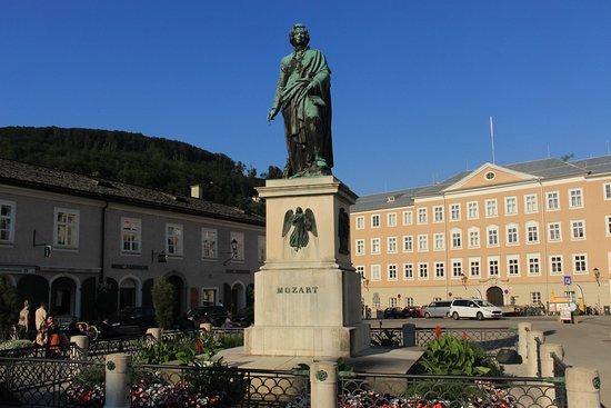 Mozartplatz